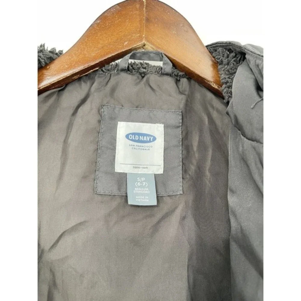 Old Navy Quilted Hooded Jacket‎ Gray Boys S 6-7 Puffer Coat